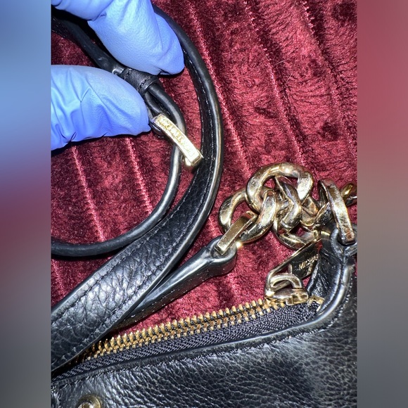 Michael Kors Crossbody Bag - Picture 5 of 17